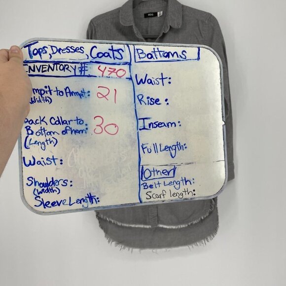 BDG Grey button down slit sides  fringe hem shirt - Picture 11 of 13